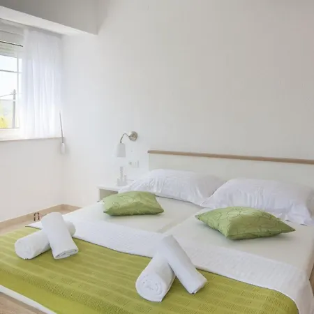 Apartamento Kristina *